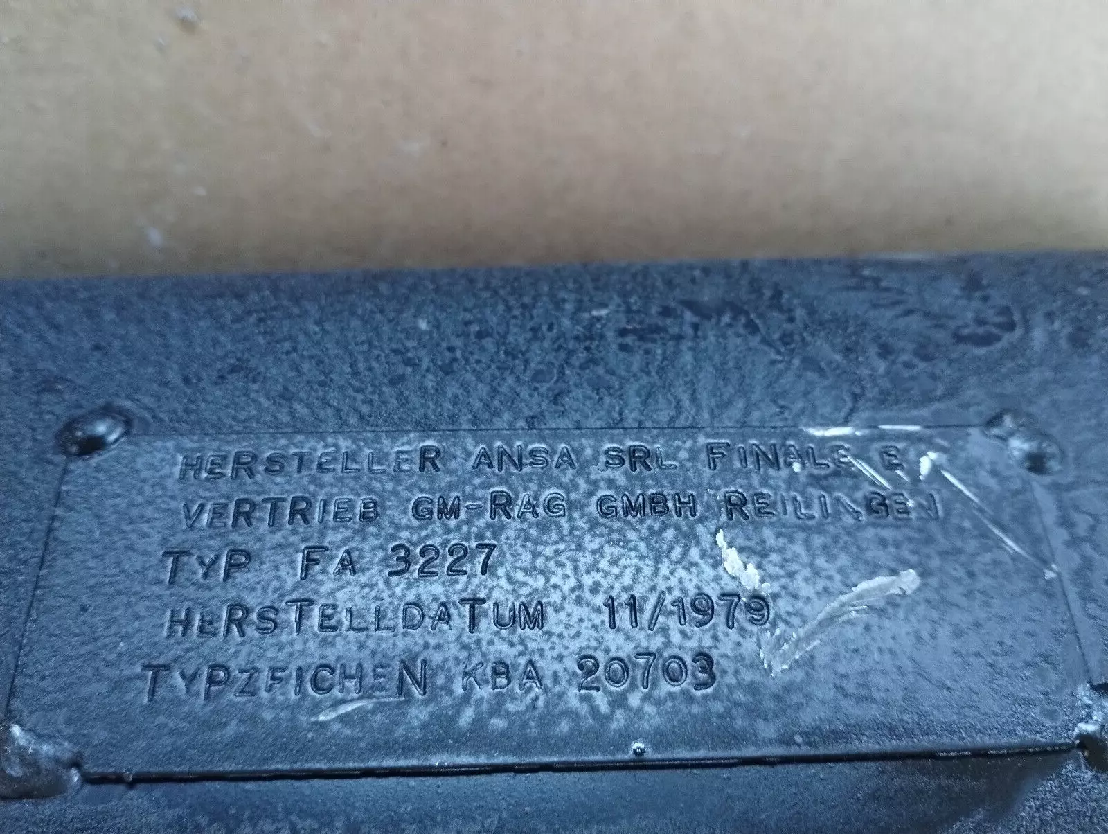 Full size image 4