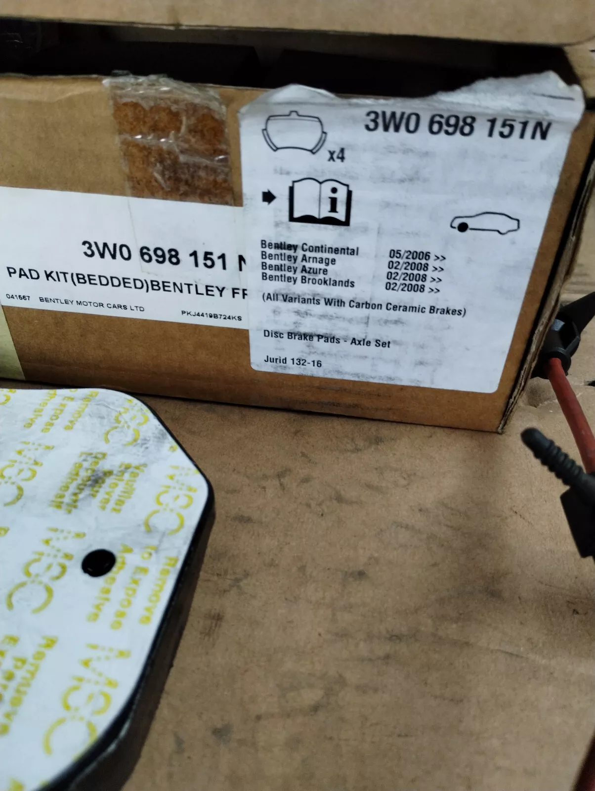 Full size image 2