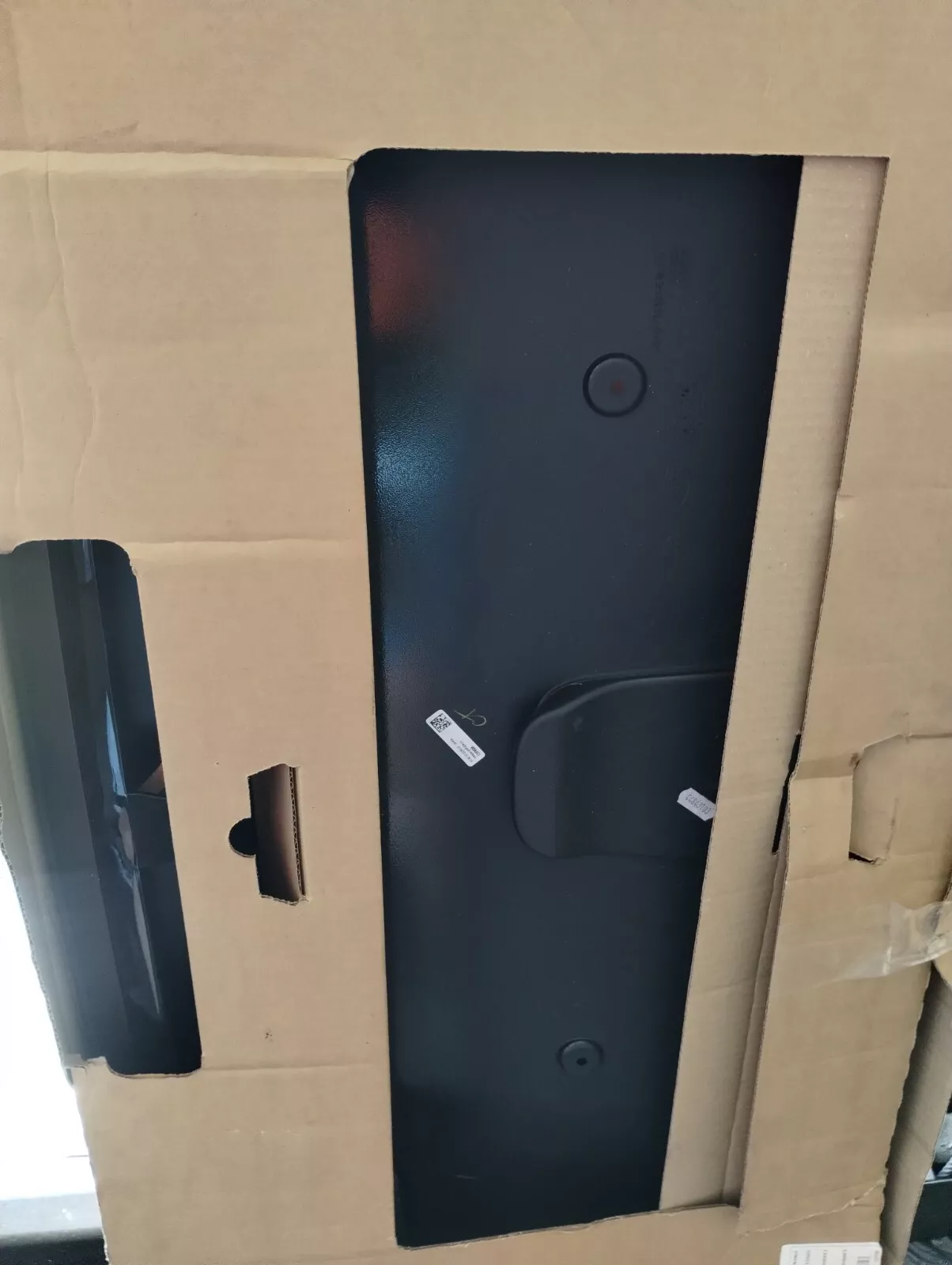 Full size image 3