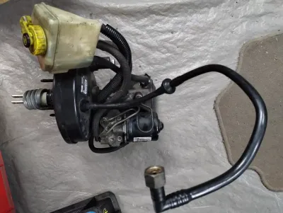SAAB 9000 ABS Pumpe, Bremskraftverstärker, Hauptzylinder Nr: 4543740