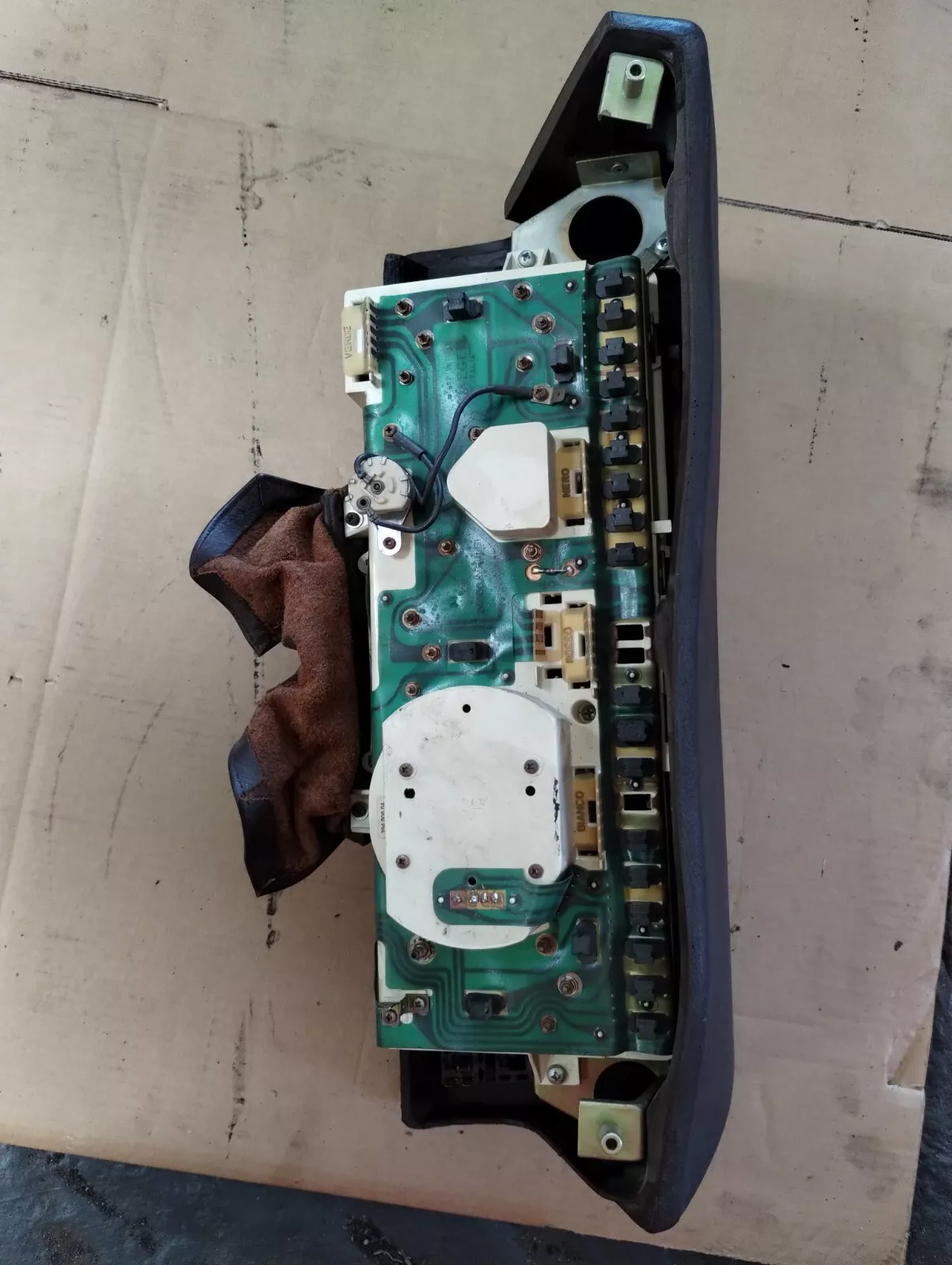 Full size image 6