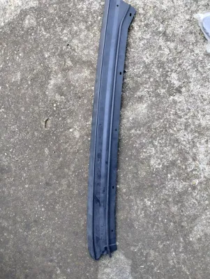 Chrysler, Mopar, original Windschutzscheibenverkleidung Nr: 55396582AE