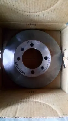 SAAB 90, 900 -1993 Bremsscheibe Teile-Nr:8941981 2St.
