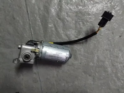 Saab 9000 Sitzverstellung Elektromotor Bosch Nr: 0 390 206 693