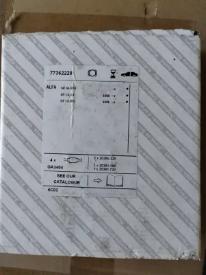 Original Fiat Bremsbelegsatz. Nr : 77362229