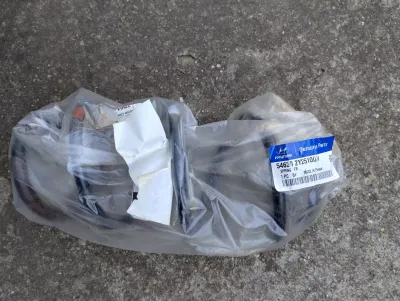 Original Hyundai Schraubenfeder 2 Stück Nr : 546302Y251QQH
