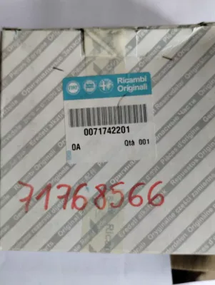 Original Fiat Sedici GETRIEBE Teile. Nr.: 71768566 , 71742201