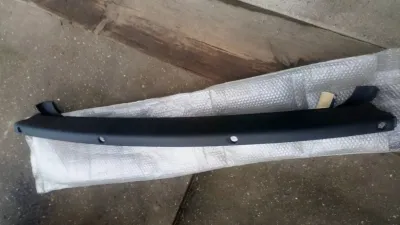 SAAB 9-5 Combi hintere Stoßstangenabdeckung Teilenummer:5143292 Jahr 2002-2010