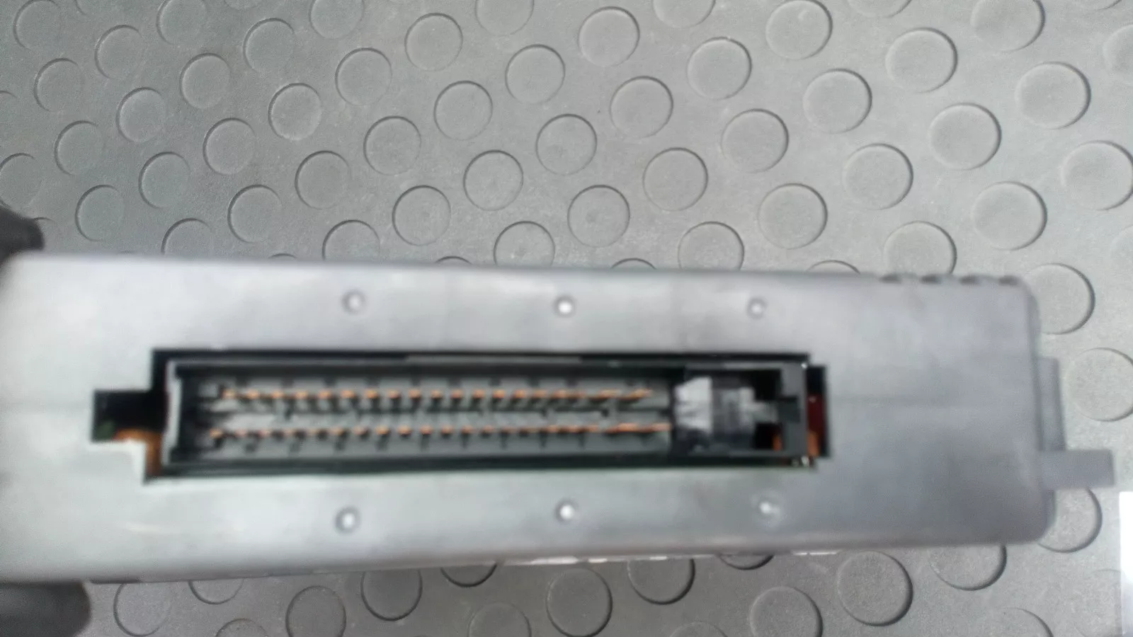 Full size image 3