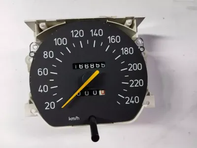SAAB 9000 Tachometer Drehzahlmesser Nr: 4428546 Km: 166 856