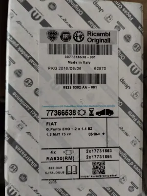 Original Fiat Bremsbelagsatz Nr : 77366538