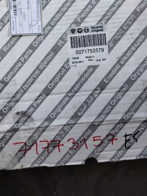 Original Fiat KUPPLUNGSKIT. Nr.: 71773157, 71752579