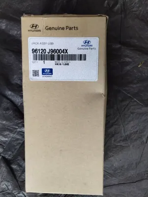 HYUNDAI Original-Steckdoseneinheit-USB Nr. : 96120J96004X