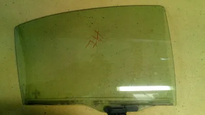 Peugeot 607 Türfenster Doppelverglasung rechts hinten Bj:2006