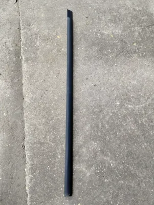 Saab 900, 9-3 Zierleiste vorne rechts , Nr:4240022