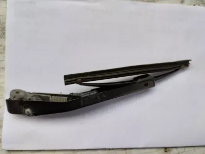 SAAB 9-5, Wischerarm links, Scheibenwischer links, Teile-Nr.: 4563276