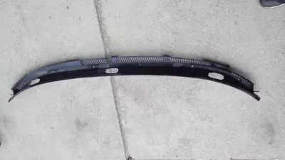 SAAB 9000 CSE, CDE Windschutzscheibenabdeckung Teile-Nr.: 4074324