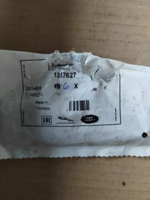 Jaguar, Land Rover, original Auspuffkrümmer / Turbostift 6 Stück Nr: 1357627