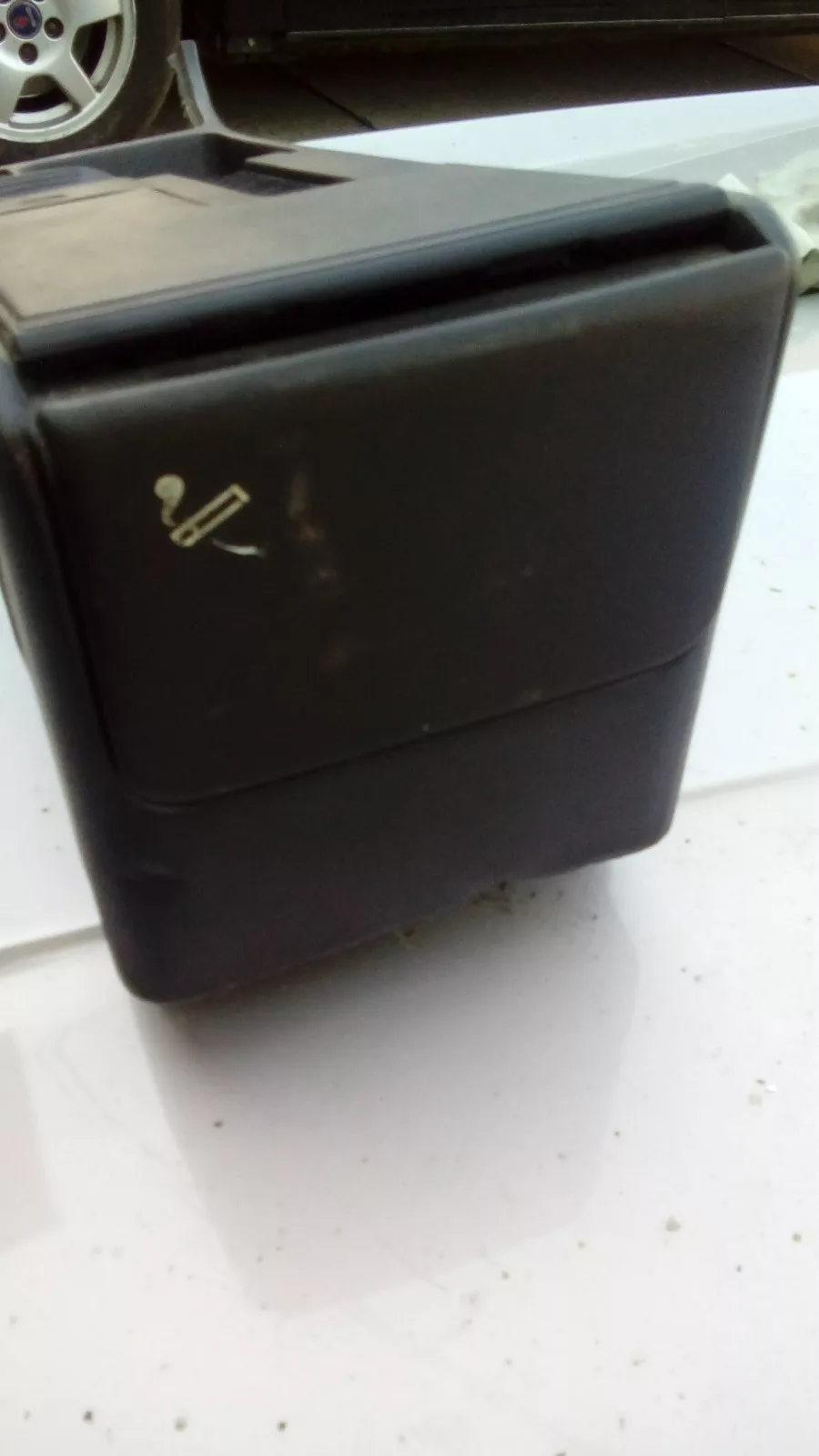 Full size image 3