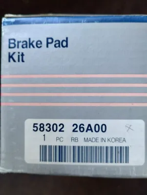 HYUNDAI original Bremsbelagsatz. Nr: 5830226A00