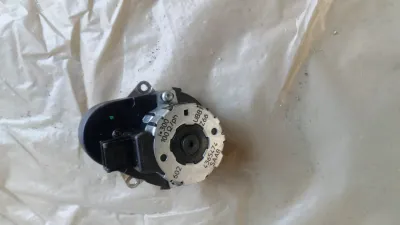 Saab 900 II, 9-3 Schrittmotor, Servomotor Teile-Nr:4365474 Jahr:1994-2003
