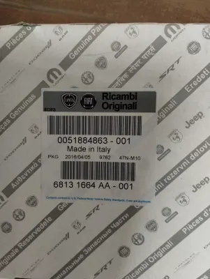 Original FIAT 500 Radnabenabdeckung Nr : 51884863