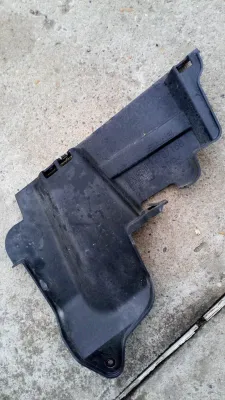 SAAB 9-3 Frontstoßstange untere Abdeckung Teil Nr:12787168 Jahr:2003-07