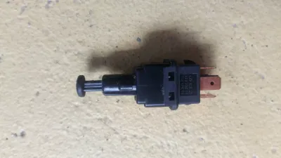 SAAB 9-5 Schlater (Pedalschalter) Teilenummer: 490243815, 90244848, 90307473