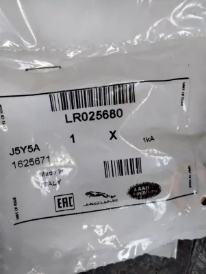 Original Jaguar, Land Rover, Schraube 2 St. Nr: LR025680