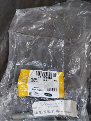 Original Jaguar, Land Rover, Bolzen 4 Stk. Nr: LYG500250