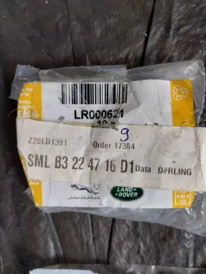 Original Jaguar, Land Rover, Schraube 9 Stück Nr.: LR000621