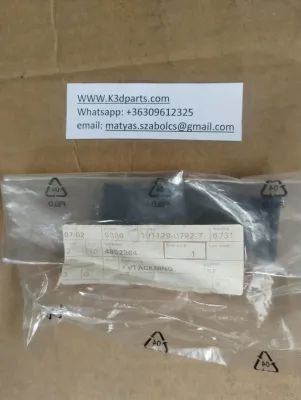 Original Saab Abdeckung, Innenteil des Heckklappenscharniers Saab 9-5 (bis 2010). Teilenummer: 4852364.