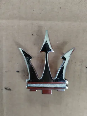Originales Maserati Emblem. 60mm