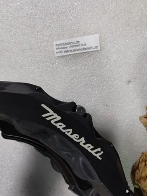 Genuine Maserati GHIBLI, QUATTROPORTE FRONT R.  CALIPER ASSEMBLY. 
