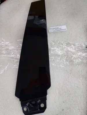 Genuine Maserati Ghibli Left Trim Moulding B-Pillar. Part number 670148472